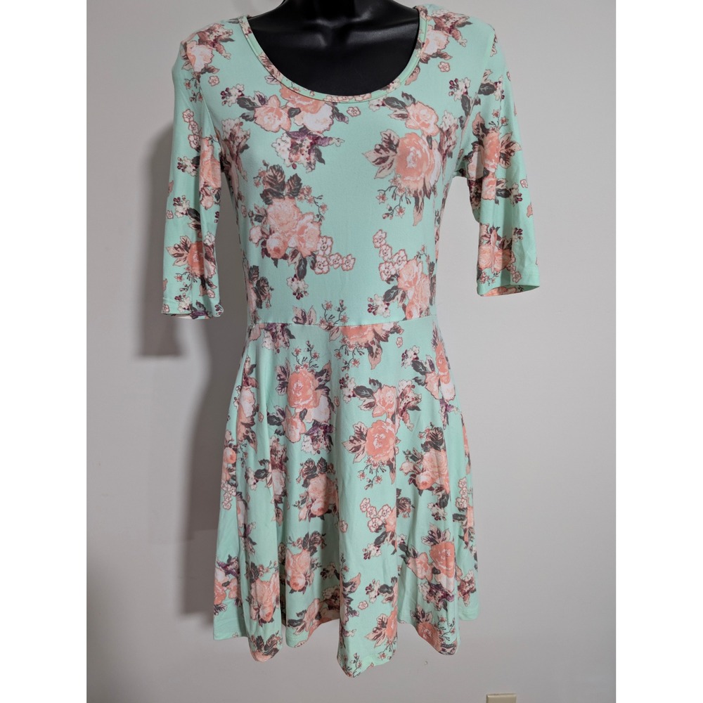 Rue21 Floral Print Fit and Flare Dress Mint Green Peach 3/4 Sleeve Small